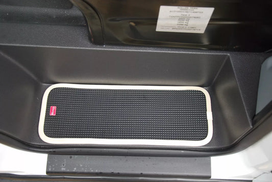 Rubber Cab Step Mats for Ford Transit – 2007 to Present